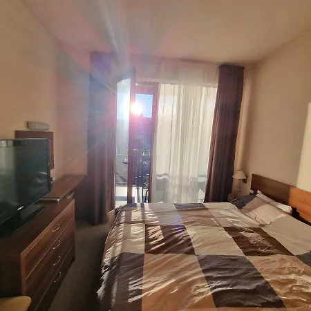 Apartamento Cozy Guest Next To Lift Ask For